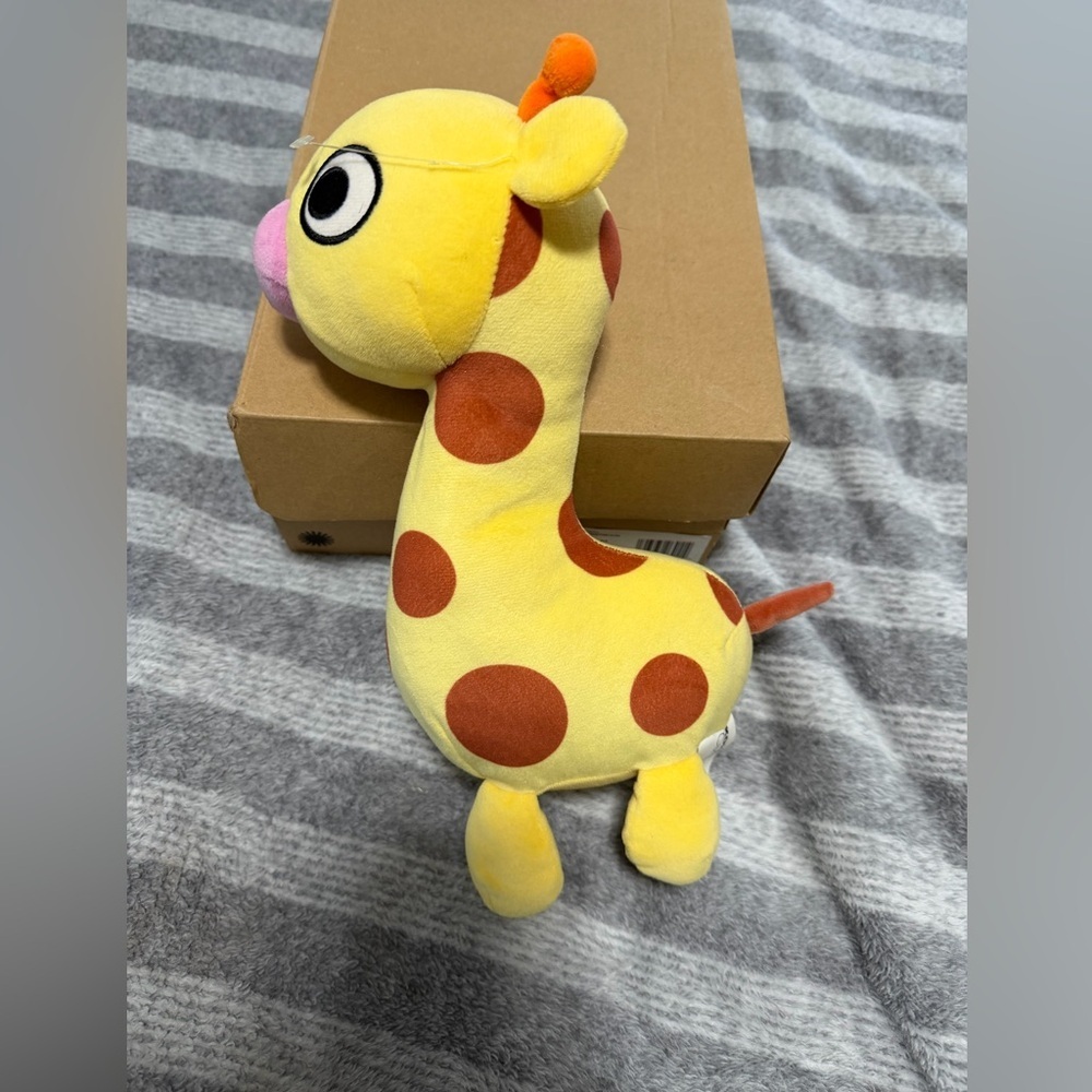 Kohl's Cares Jimmy Fallon Mama Giraffe plush stuffed animal toy.